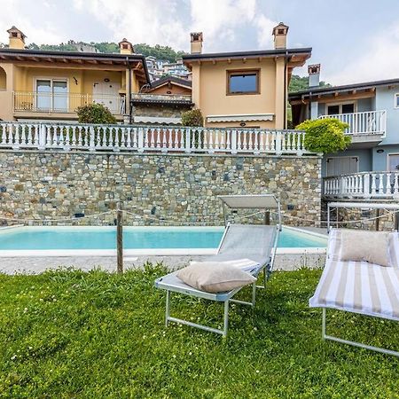 La Dolce Vita - Vista Lago E Piscina Parzanica Экстерьер фото